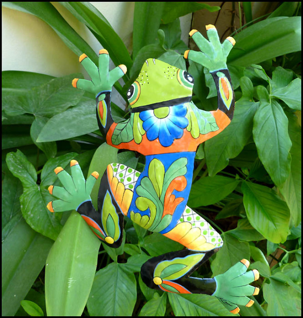 Painted Metal Frog Garden Art, Frog Garden Plant Stake, Yard Art, Plant Marker - 10" x 13"